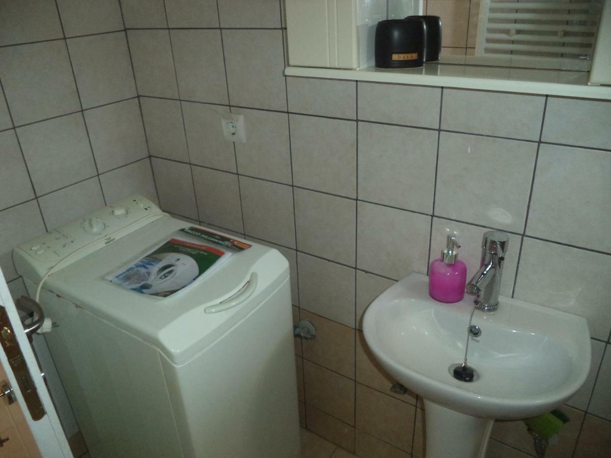 Karoubis Studio Kavallouri Buitenkant foto